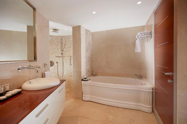 Frontel Al Harithia Hotel image 7